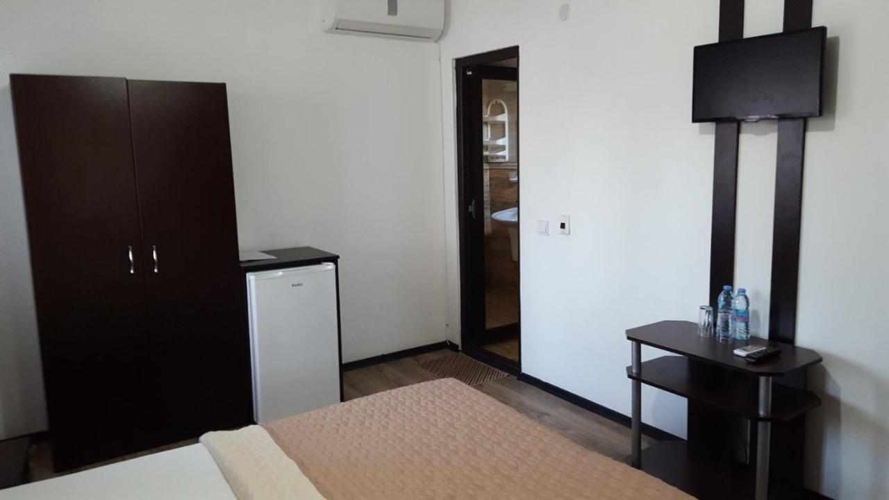Holiday Park Ranchoto Hotel Кирково Екстериор снимка